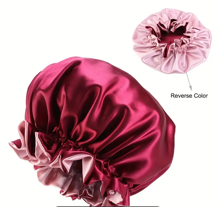 Bonnet signature rouge réversible en satin